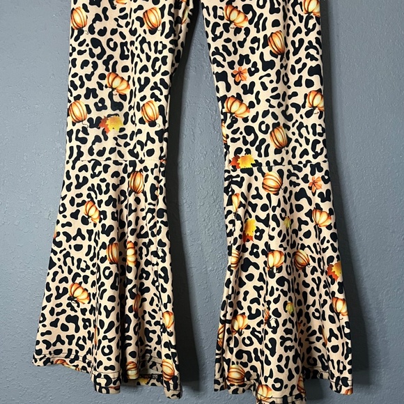 Boutique Fall Pumpkin Pant Set Girls Size 8/10 Bell Bottom Pants Leopard Print - Picture 5 of 6